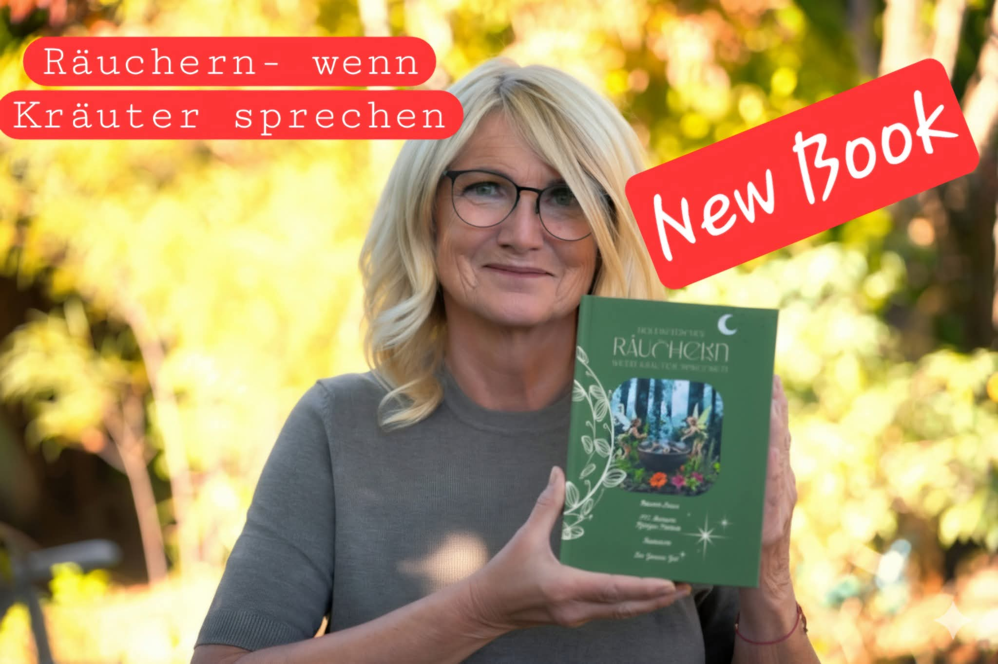 Autorin mit Buch